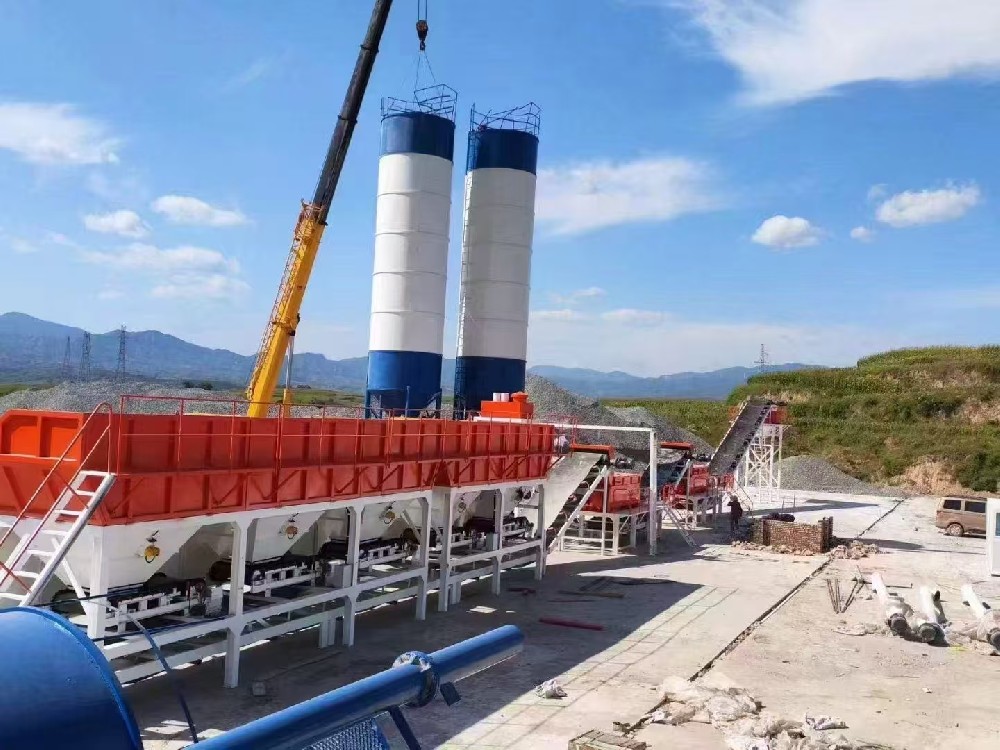 Anshun Machinery is at the HZS50 concrete mixing plant site in Kyrgyzstan